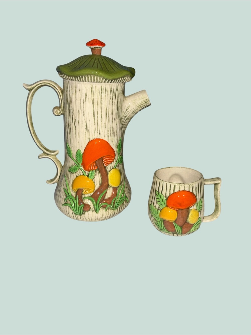 Vintage MCM Arnel's Mushroom Themed Ceramic Coffee or Teapot & Matching Mug